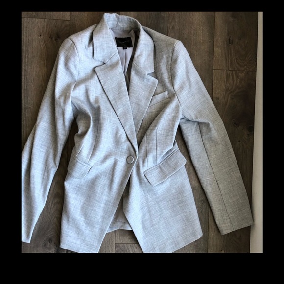Great light grey blazer! - Picture 2 of 5